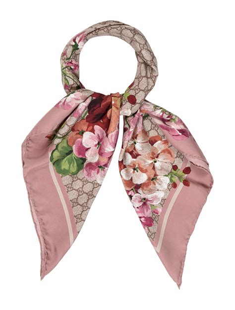 gucci scarf 410990131910|Gucci Scarves, Silks, Stoles & Shawls for Women .